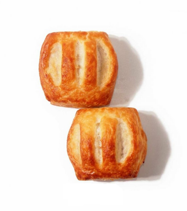 Mini sour cherry and chocolate pastry